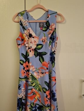 Vince Camuto Blue Floral V-Neck Fit-and-Flare Dress